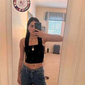 Black Sleeveless Women's Top